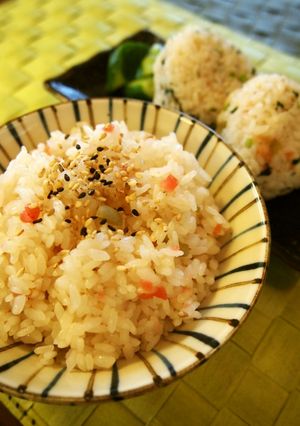 赤青二色の炊き込み梅ご飯-レシピのメイン写真
