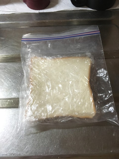 簡単☆食パンの冷凍保存-レシピのメイン写真