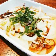 รูปของ 玉ねぎもずく酢