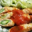 肉巻きアスパラのトマトソース