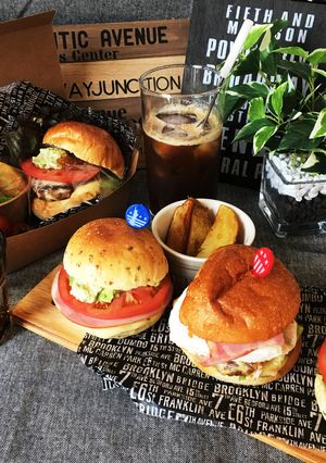 簡単！濃厚アボカドソース〜ハンバーガーに-レシピのメイン写真