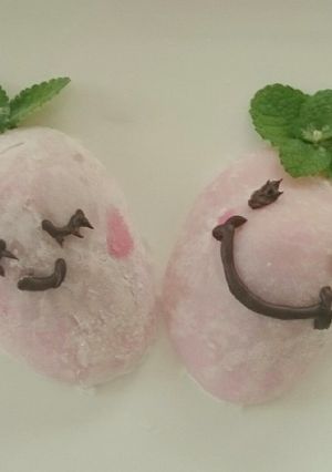 かわいい いちご大福 大ちゃん福ちゃん-レシピのメイン写真