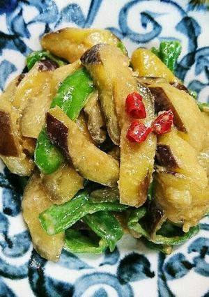 簡単♪ナスとピーマンの甘辛味噌炒め-レシピのメイン写真