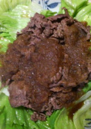 レタスたっぷり牛肉オニオンソースかけ-レシピのメイン写真