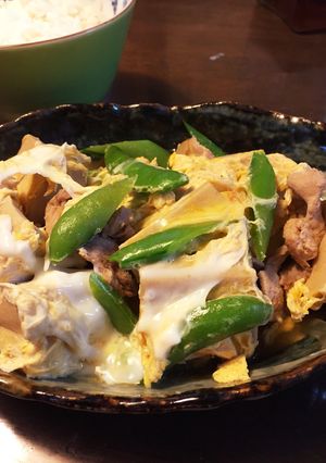 旬のスナップえんどうで！高野豆腐の卵とじ-レシピのメイン写真