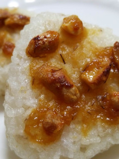 黒糖ピーナッツ味噌 de 焼おにぎり-レシピのメイン写真