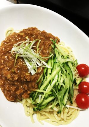 ヘルシー大麦入りジャージャー麺肉味噌-レシピのメイン写真