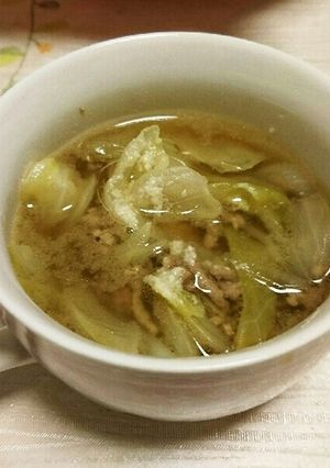 キャベツと挽き肉の食べるスープ-レシピのメイン写真