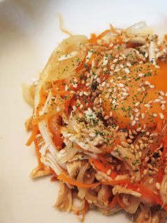 鶏ささみと新玉ねぎのユッケ風-レシピのメイン写真