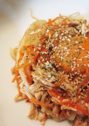 鶏ささみと新玉ねぎのユッケ風-レシピのメイン写真