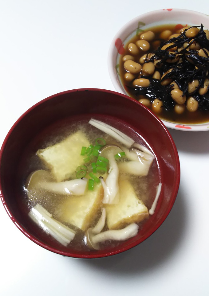 簡単に厚揚げときのこのお味噌汁-レシピのメイン写真
