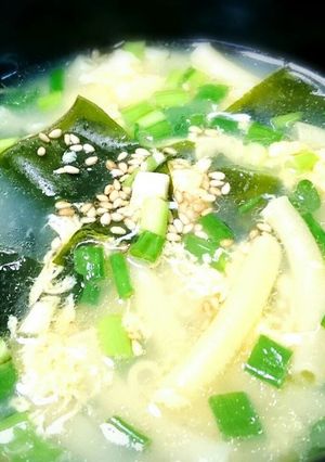ワカメと卵の中華風マカロニスープ☆-レシピのメイン写真
