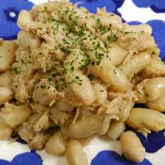 รูปของ 白いんげん豆とツナのソテー