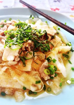 主食にもOK！豚肉と大根のパリパリサラダ-レシピのメイン写真