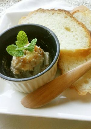 南高梅干しでバタークリーム-レシピのメイン写真