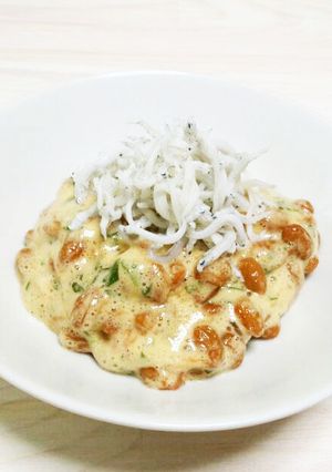 はちみつ南高梅と青じそ納豆のしらすのせ-レシピのメイン写真