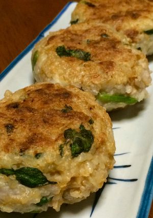 混ぜて焼くだけ！余ったご飯で簡単おやき-レシピのメイン写真