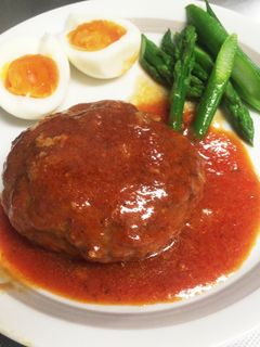 トマトソースの煮込みハンバーグ-レシピのメイン写真