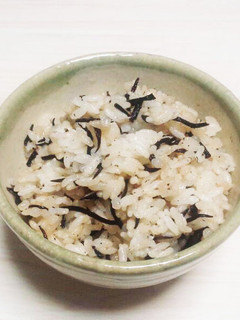 あえて味なしのひじきご飯☆こんにゃく入り-レシピのメイン写真