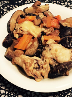 炊飯器で、手羽元としいたけの梅生姜煮-レシピのメイン写真