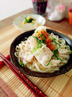 温・冷両方OK!梅おろし豚しゃぶうどん-レシピのメイン写真