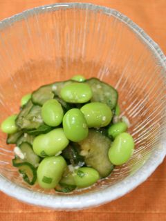 超簡単!きゅうりと枝豆の麺つゆ和え-レシピのメイン写真