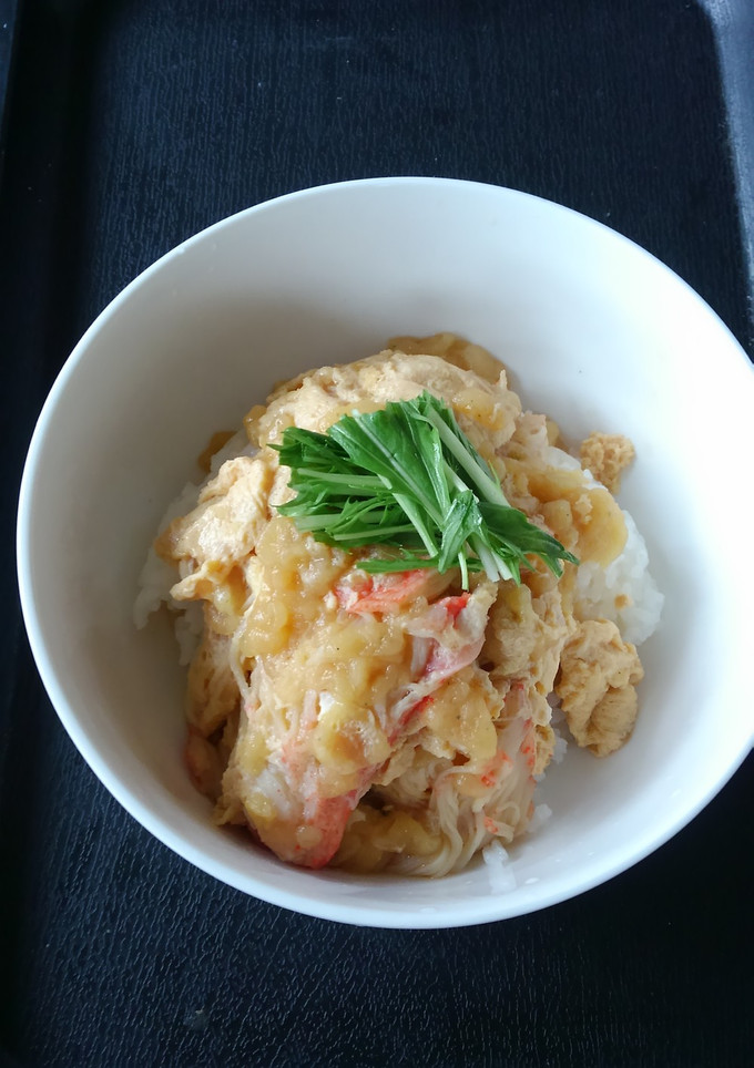 お手軽丼！つゆだくのカニカマ天とじ丼♪-レシピのメイン写真
