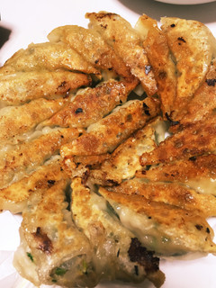 新たまねぎでさっぱり梅しそ餃子♫-レシピのメイン写真