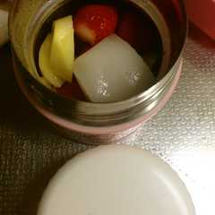 รูปของ お弁当に♪スープジャーで冷え冷えフルーツ