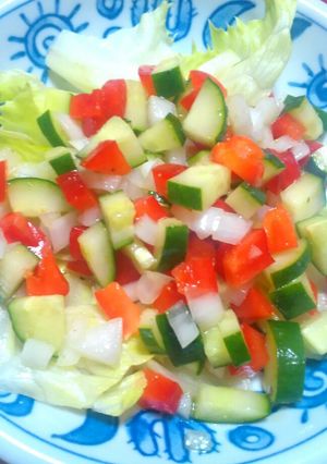野菜を手軽に☆彩りサイコロサラダ-レシピのメイン写真