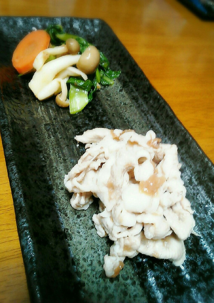 種ぬいちゃいました！で、うめ～豚しゃぶ-レシピのメイン写真