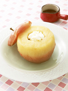 丸ごとりんごのブランデー風味-レシピのメイン写真