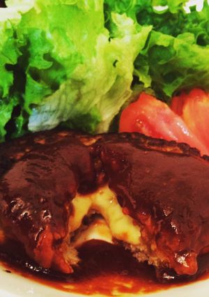 とろ〜りチーズハンバーグ♡-レシピのメイン写真