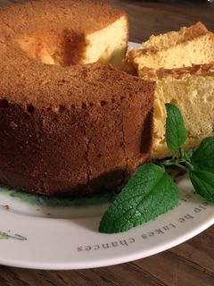私の自慢のレモンシフォンケーキ*-レシピのメイン写真