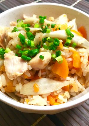 簡単うま味！鶏とごぼうの炊き込みご飯-レシピのメイン写真