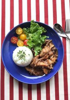 煮込み時間15分、鶏肉ときのこのシチュー-レシピのメイン写真