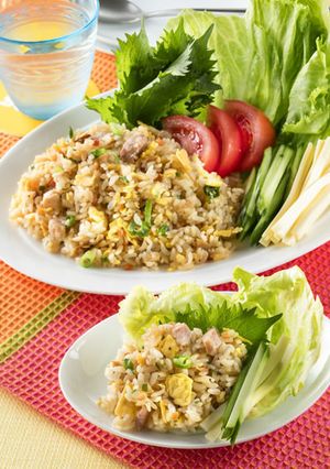 夏野菜とレタスの手巻き炒飯-レシピのメイン写真