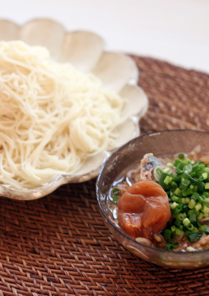 子供も大好き☆梅と鯖缶のそうめん-レシピのメイン写真
