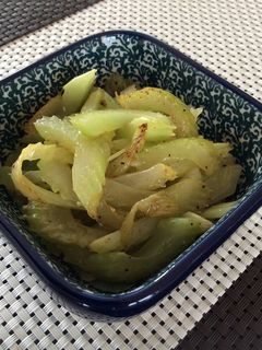 ⭐️セロリのレモンソルト炒め-レシピのメイン写真
