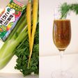 ケールと野菜ジュースの健康スムージー