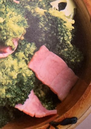 ブロッコリーとベーコンのスープ煮-レシピのメイン写真
