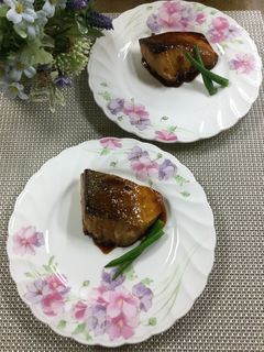 ぶりの照り焼き♡-レシピのメイン写真