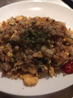 イカの塩辛と高菜チャーハン-レシピのメイン写真