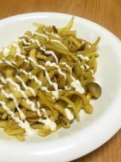 【減塩】きのこのカレーマヨ炒め-レシピのメイン写真