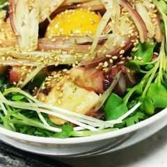 รูปของ 薬味たっぷり！タコユッケ丼