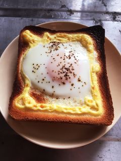 目玉焼きトースト☆ラピュタパン-レシピのメイン写真