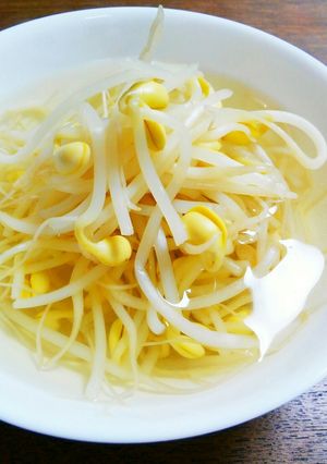 かんたん豆もやしスープ-レシピのメイン写真