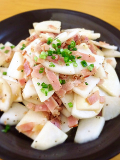 簡単♬シンプル☆かぶとベーコンの炒め物-レシピのメイン写真