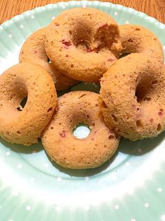 乳製品不使用!簡単イチゴの焼きドーナツ-レシピのメイン写真