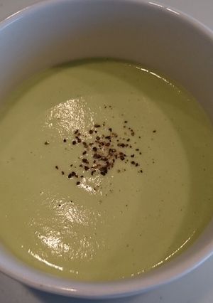 簡単！濃厚アボカドのクリームスープ-レシピのメイン写真